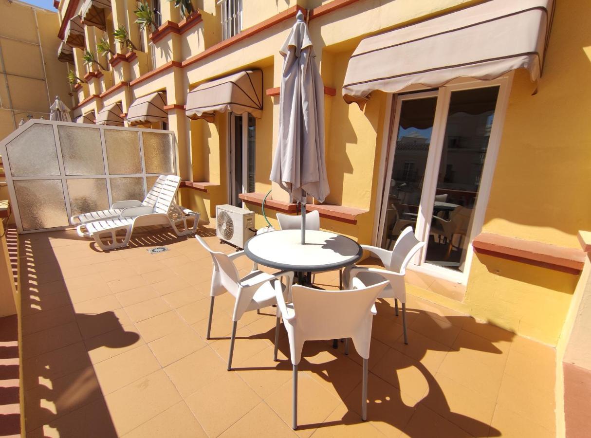 Hostal La Ermita เนร์คา ภายนอก รูปภาพ